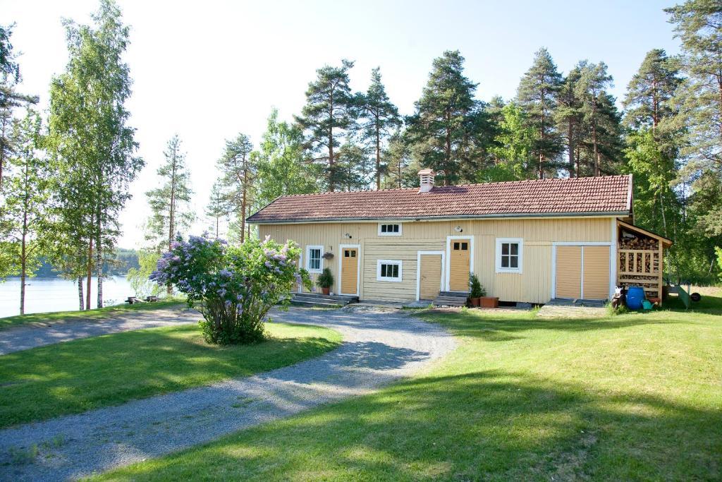 B&B Pinus Mantyharju Exterior photo